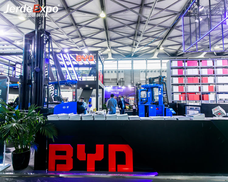 展覽行業(yè)中如何成為優(yōu)秀的銷(xiāo)售人員？上海展會(huì)裝修公司分享小技巧